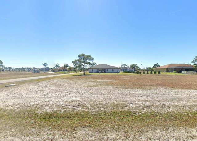 Property at 2900 NW 27th St, Cape Coral, FL 33993
