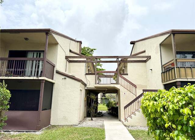 Property at 435 NW 210th St #205, Miami Gardens, FL 33169, 2 beds, 2 baths
