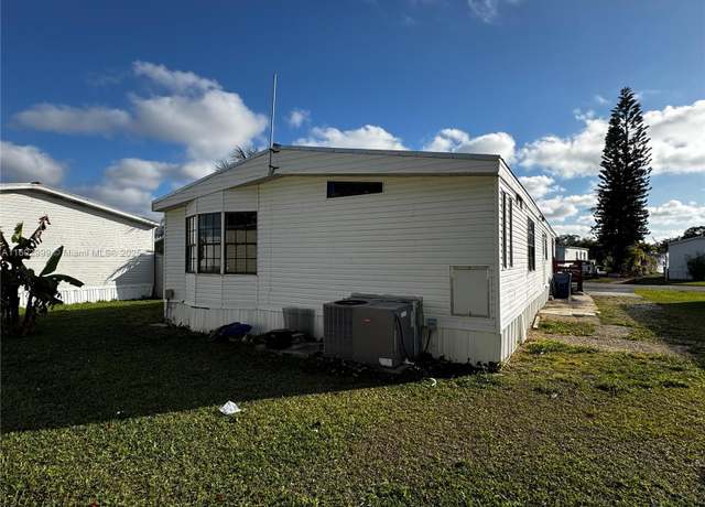 Property at 35250 SW 177 Ct Unit 136, Homestead, FL 33034, 3 beds, 2 baths