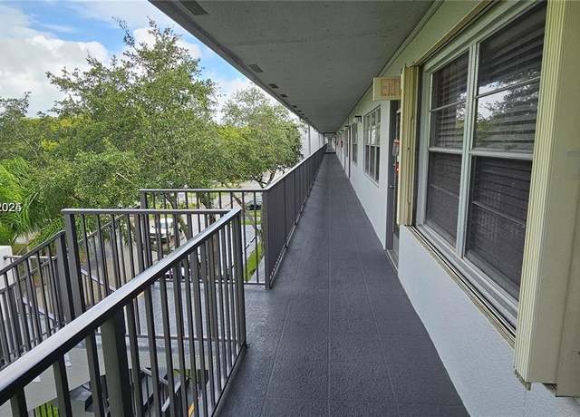 Property at 251 SW 132nd Unit 417H, Pembroke Pines, FL 33027, 2 beds, 2 baths