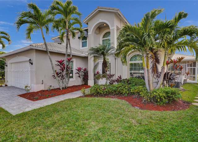 Property at 9741 Spray Dr, West Palm Beach, FL 33411, 3 beds, 2.5 baths