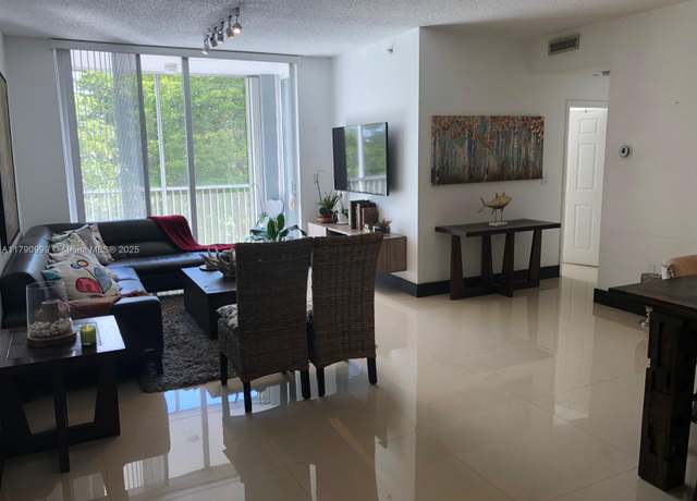 Property at 9725 NW 52nd St #407, Doral, FL 33178, 3 beds, 2 baths