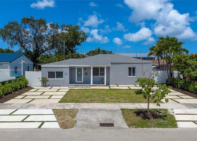 Property at 921 NW 30th Ct, Miami, FL 33125, 3 beds, 2 baths