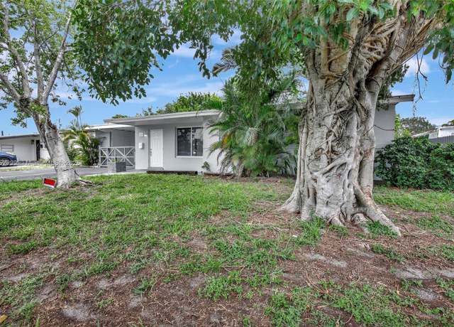 Property at 311 SW 68th Ter, Pembroke Pines, FL 33023, 3 beds, 1 bath