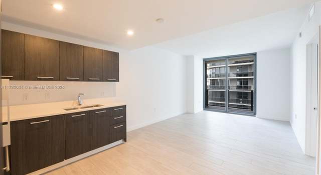 Photo of 45 SW 9th St #3507, Miami, FL 33130