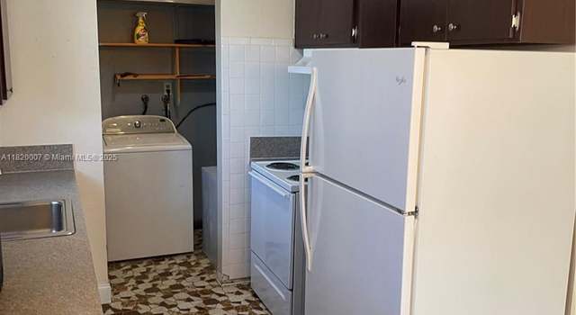 Photo of 357 SW 1st Ter, Deerfield Beach, FL 33441