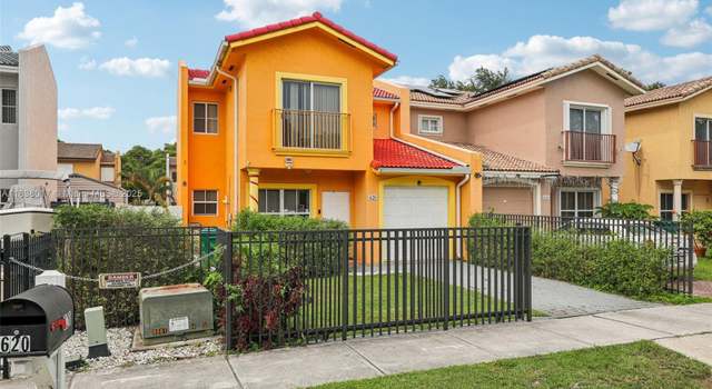 Photo of 620 SW 7th Ter, Florida City, FL 33034