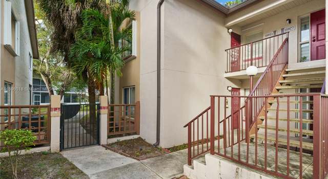 Photo of 13931 SW 91st Ter #13931, Miami, FL 33186
