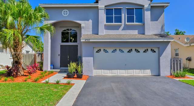 Photo of 4785 NW 14th St, Coconut Creek, FL 33063