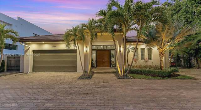 Photo of 2307 Castilla Isle, Fort Lauderdale, FL 33301