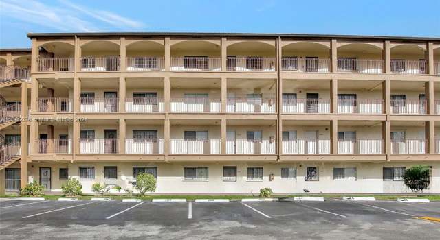Photo of 8851 NW 119th St #4205, Hialeah Gardens, FL 33018