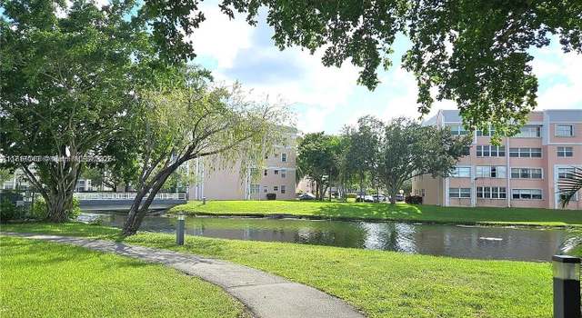 Photo of 10303 Sunrise Lakes Blvd #210, Sunrise, FL 33322