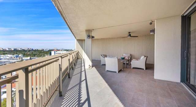 Photo of 2901 S Bayshore Dr Unit 13F, Miami, FL 33133
