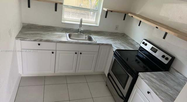 Photo of 126 NW 13th Ave, Dania, FL 33004