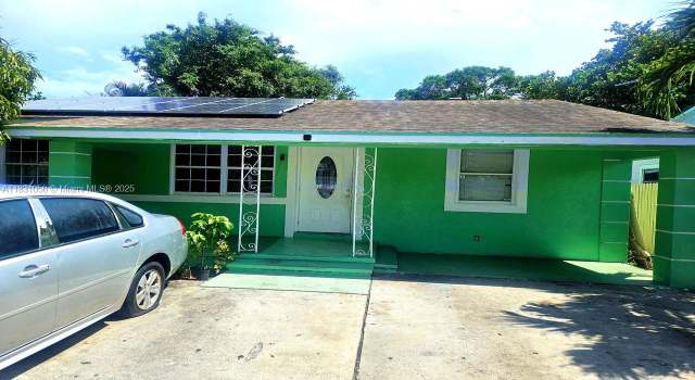 Photo of 620 W Branch St, Lantana, FL 33462