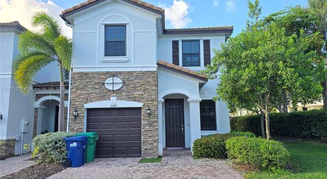 Photo of 11245 NW 88th Ter, Doral, FL 33178