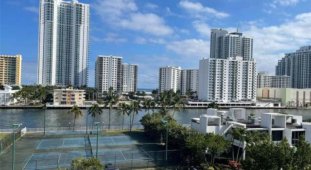Photo of 1000 Parkview Dr #626, Hallandale Beach, FL 33009