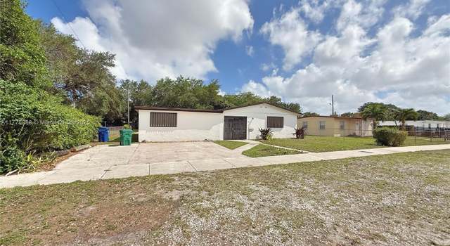 Photo of 1910 NW 163rd St Rd, Miami Gardens, FL 33054