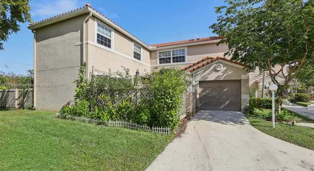 Photo of 10949 Mainsail Dr, Cooper City, FL 33026