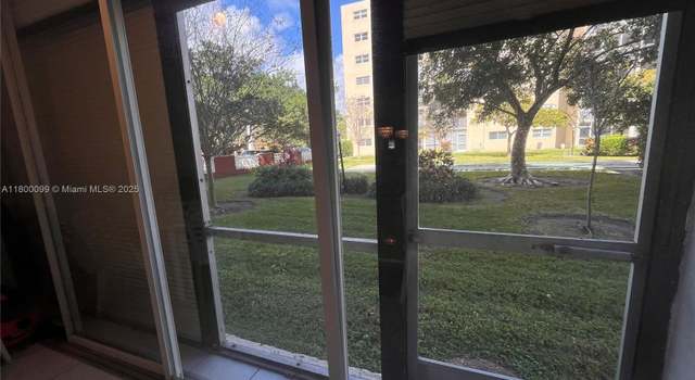 Photo of 610 NE 12th Ave #102, Hallandale Beach, FL 33009