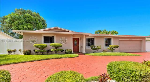 Photo of 4500 NW 7th St, Plantation, FL 33317