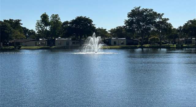 Photo of 486 Briarwood Cir Unit 2-55, Hollywood, FL 33024