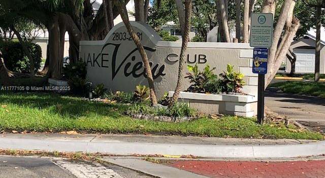 Photo of 2850 N Oakland Forest Dr #103, Oakland Park, FL 33309