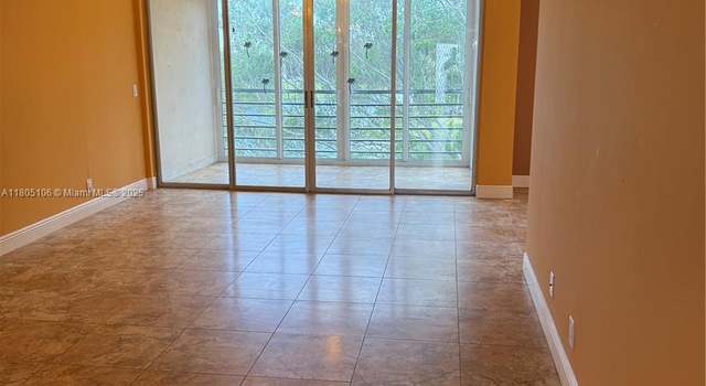Photo of 9420 Poinciana Pl #403, Davie, FL 33324