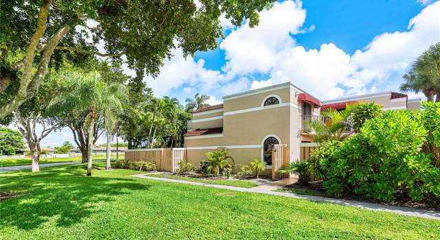 Photo of 3900 Village Dr Unit A, Delray Beach, FL 33445