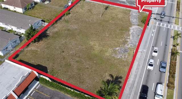 Photo of 837 W Pembroke Rd, Hallandale Beach, FL 33020