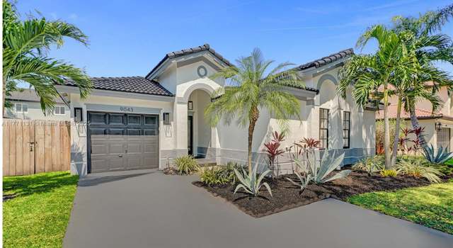 Photo of 9043 SW 212th Ln, Cutler Bay, FL 33189