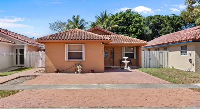 Photo of 19826 W Lake Dr, Hialeah, FL 33015