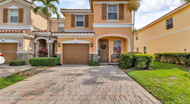 Photo of 12441 Emerald Creek Mnr, Plantation, FL 33325