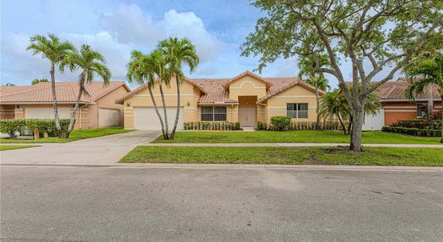Photo of 16176 NW 14th Ct, Pembroke Pines, FL 33028
