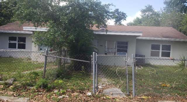 Photo of 1425 NE 131st St, North Miami, FL 33161