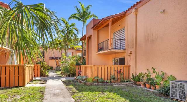 Photo of 7115 Miami Lakes Dr Unit N28, Miami Lakes, FL 33014