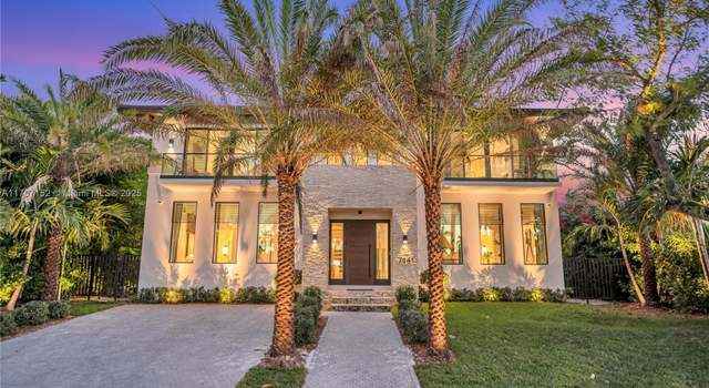Photo of 7441 Coquina Dr, North Bay Village, FL 33141