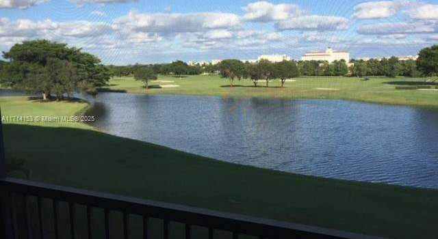 Photo of 3300 W Rolling Hills Cir #406, Davie, FL 33328