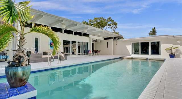 Photo of 1139 Washington St, Hollywood, FL 33019