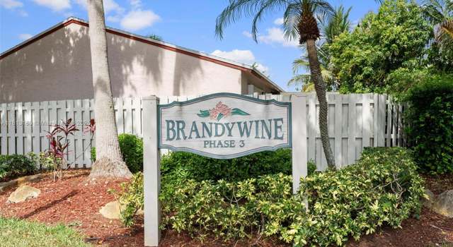 Photo of 14100 Langley Pl, Davie, FL 33325