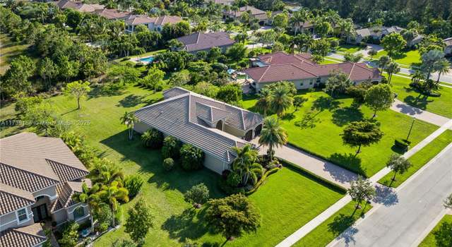 Photo of 7803 Maywood Crest Dr, Palm Beach Gardens, FL 33412