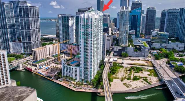 Photo of 41 SE 5th St #1012, Miami, FL 33131