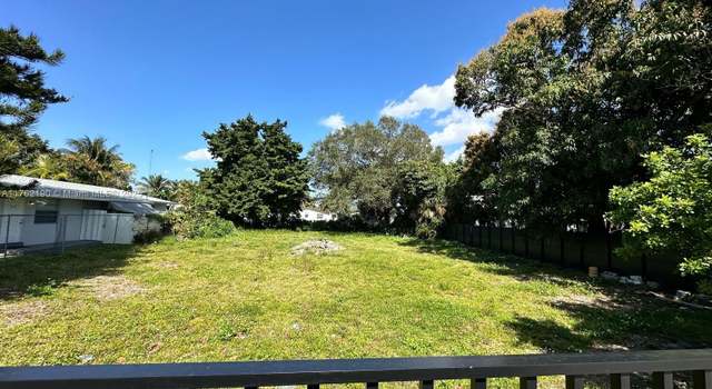 Photo of 737 NW 107 St, Miami, FL 33138
