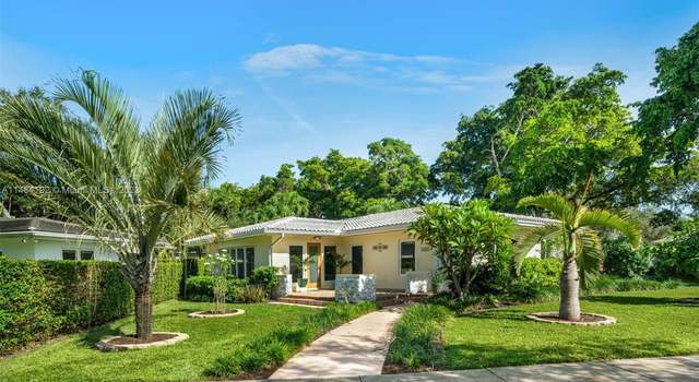 Photo of 4951 Riviera Dr, Coral Gables, FL 33146