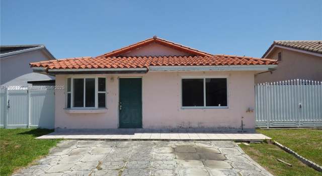 Photo of 9023 NW 113th St, Hialeah Gardens, FL 33018