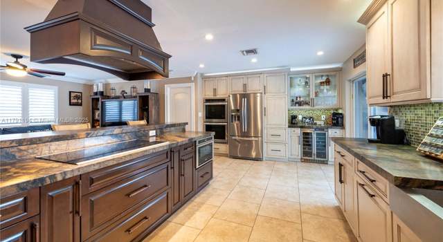 Photo of 7912 SW 29th St, Davie, FL 33328