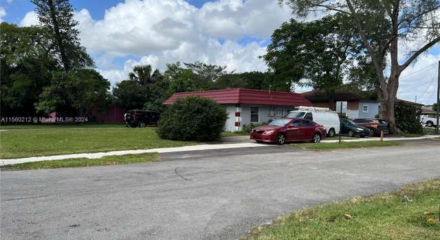Photo of 2701 NW 18th Ter, Oakland Park, FL 33311