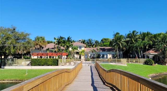 Photo of 2564 Centergate Dr #204, Miramar, FL 33025