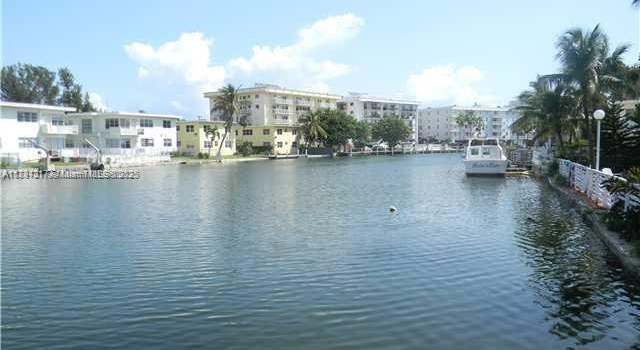 Photo of 1275 Marseille Dr #40, Miami Beach, FL 33141