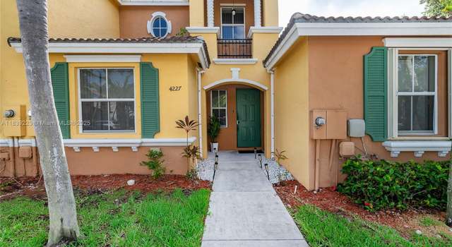 Photo of 4227 NE 9th St, Homestead, FL 33033